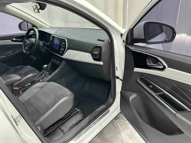 Jetta VS7 — Фото автомобиля 20