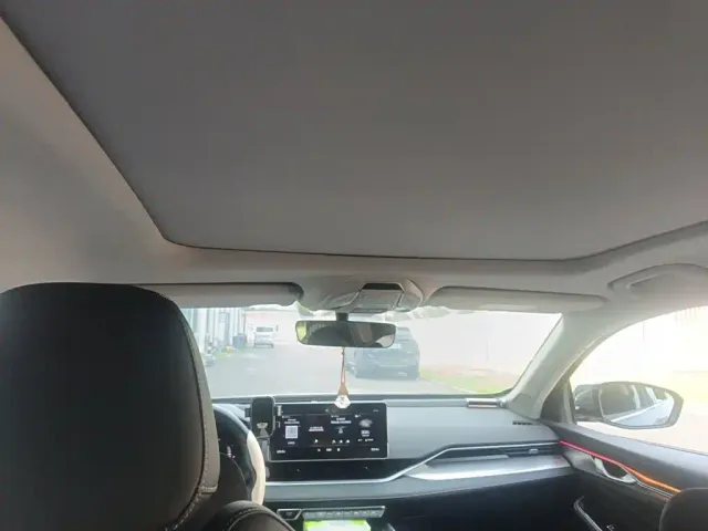 Geely Xingrui — Фото автомобиля 8