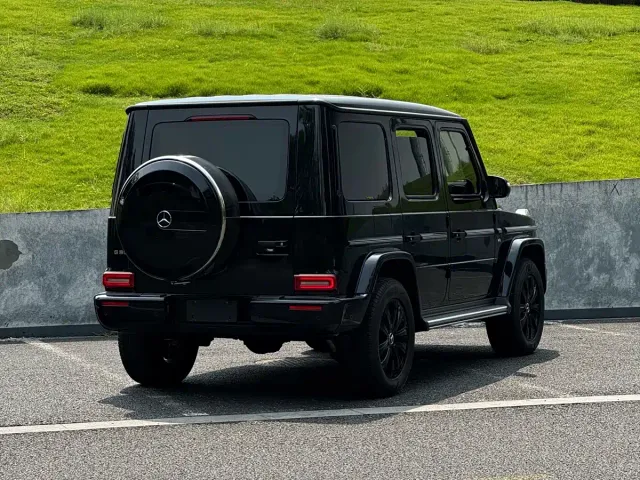 Mercedes-Benz G-Class — Фото автомобиля 9