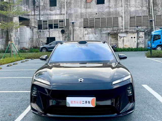 Nio ET5 Touring — Фото автомобиля 2