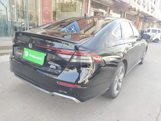 Honda Accord — Фото автомобиля 6