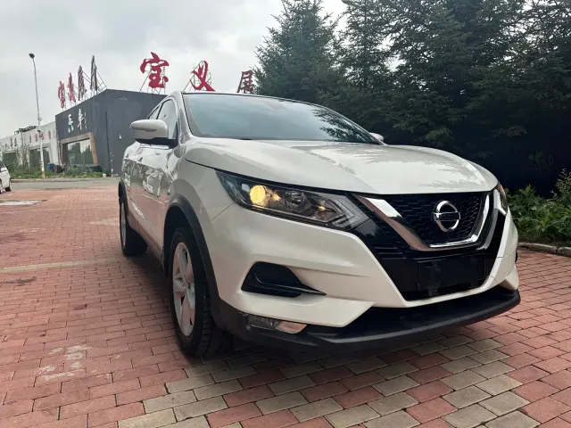 Nissan Qashqai — Фото автомобиля 3