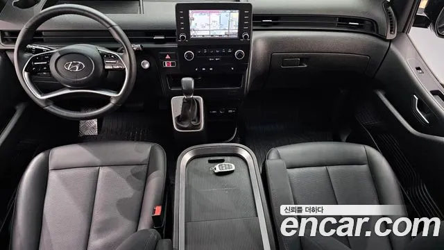 Hyundai Staria — Фото автомобиля 10