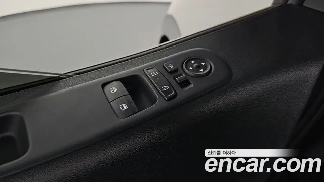 Hyundai Staria — Фото автомобиля 28