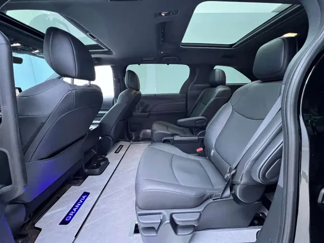 Toyota Granvia — Фото автомобиля 9