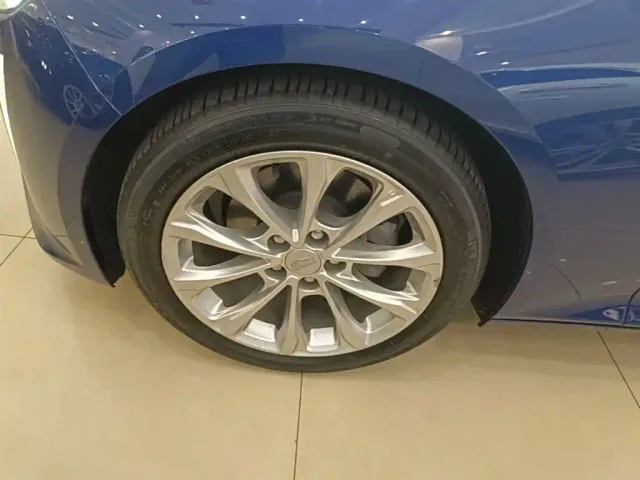 Cadillac CT5 — Фото автомобиля 22