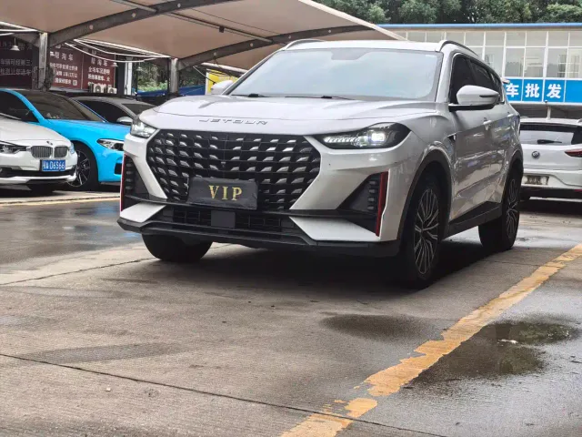 Фотография автомобиля — Jetour X70