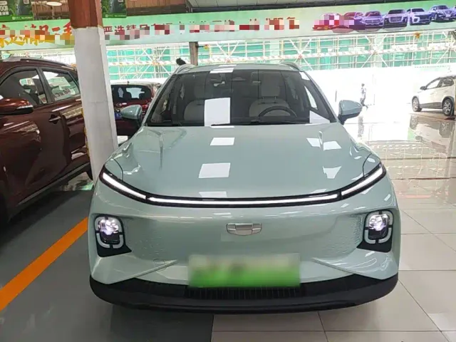 Geely Geometry E Firefly — Фото автомобиля 2
