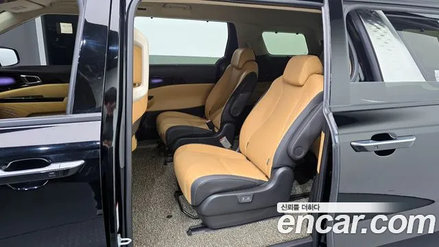 Kia Canival Carnival 4 поколение Бензин 9 мест Signature — Фото автомобиля 12