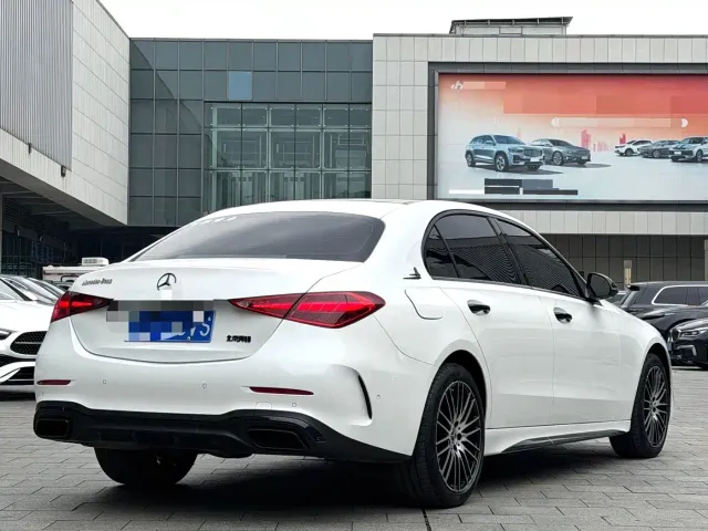 Mercedes-Benz C-Class — Фото автомобиля 6