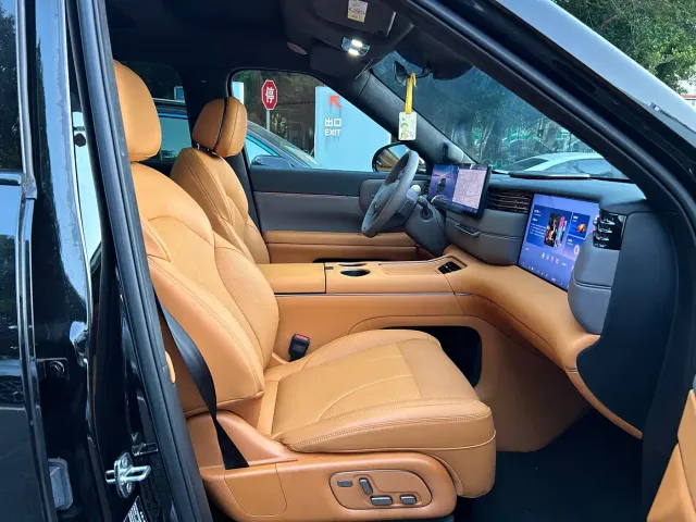 IM Motors LS8 — Фото автомобиля 10