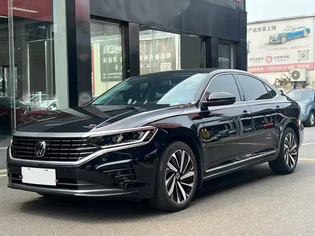 Volkswagen Passat — Фото автомобиля 2
