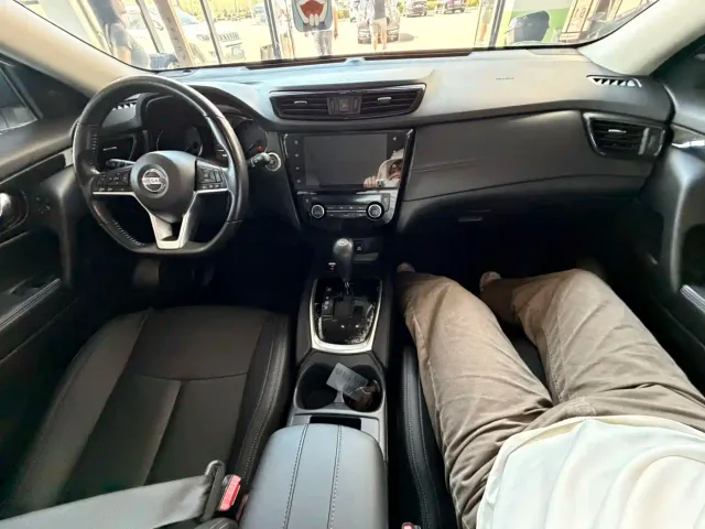 Nissan X-Trail — Фото автомобиля 10