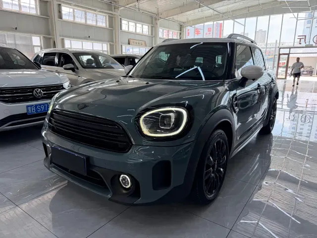 Фотография автомобиля — MINI Countryman