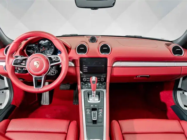 Porsche 718 — Фото автомобиля 11
