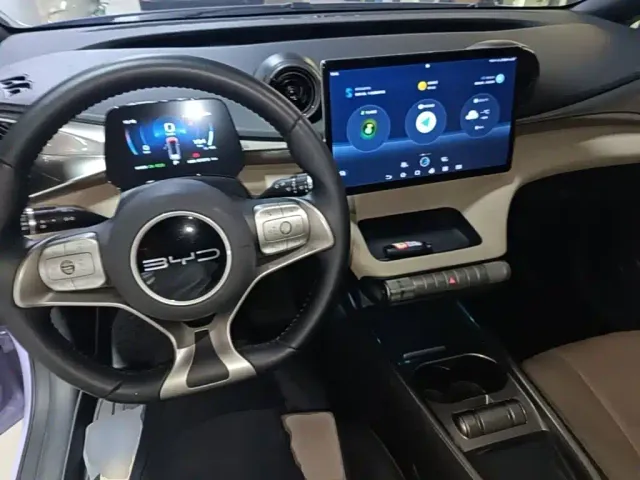 BYD Dolphin — Фото автомобиля 9