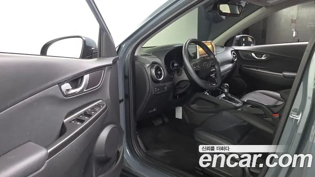 Hyundai Kona Новый Kona Бензин 2.0 2WD — Фото автомобиля 9