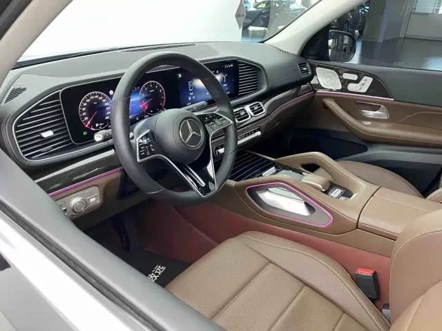 Mercedes-Benz GLE-Class — Фото автомобиля 29