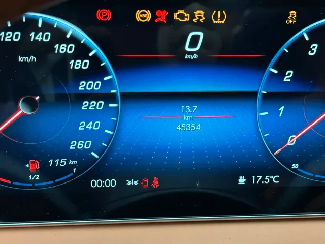 Mercedes-Benz Vito — Фото автомобиля 21