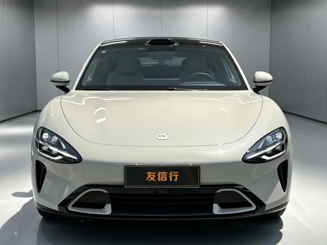 Xiaomi SU7 — Фото автомобиля 2