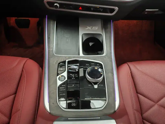 BMW X5 — Фото автомобиля 11
