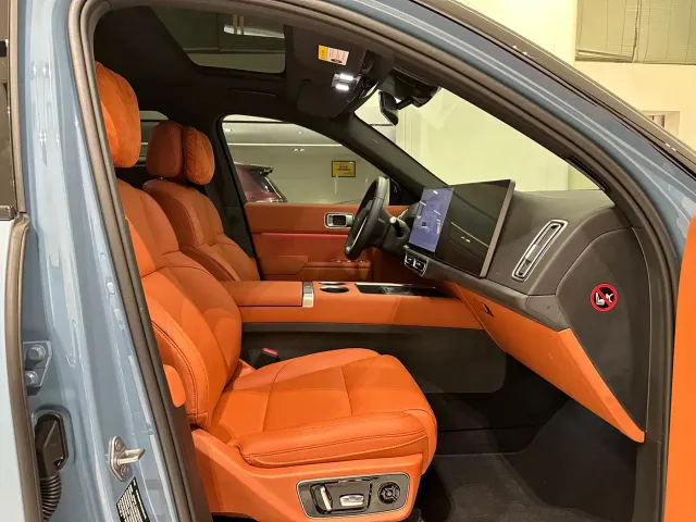Li Auto L7 — Фото автомобиля 12