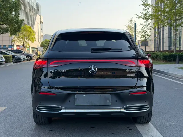 Mercedes-Benz EQE SUV — Фото автомобиля 5