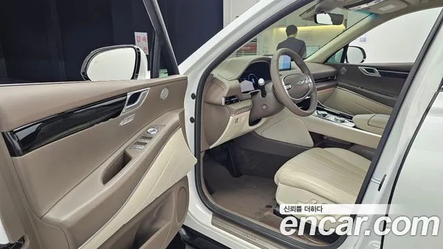 Genesis GV80 2.5T Бензин 2WD — Фото автомобиля 11