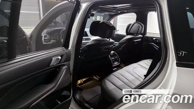 BMW X5 xDrive 40i M Sport — Фото автомобиля 11