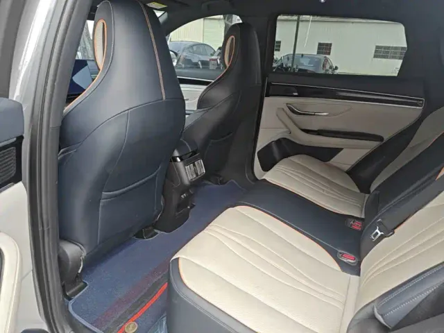 BYD Song PLUS — Фото автомобиля 16