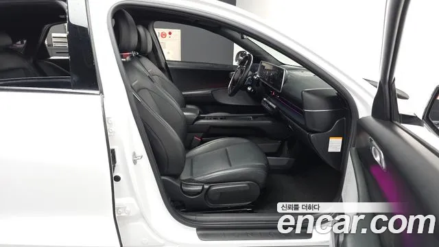 Hyundai Ioniq 6 — Фото автомобиля 11