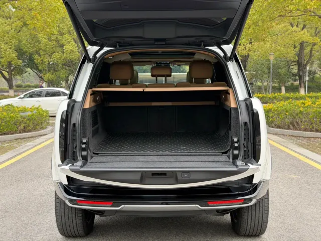 Land Rover Range Rover — Фото автомобиля 21