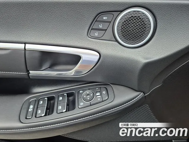 Hyundai Sonata — Фото автомобиля 15