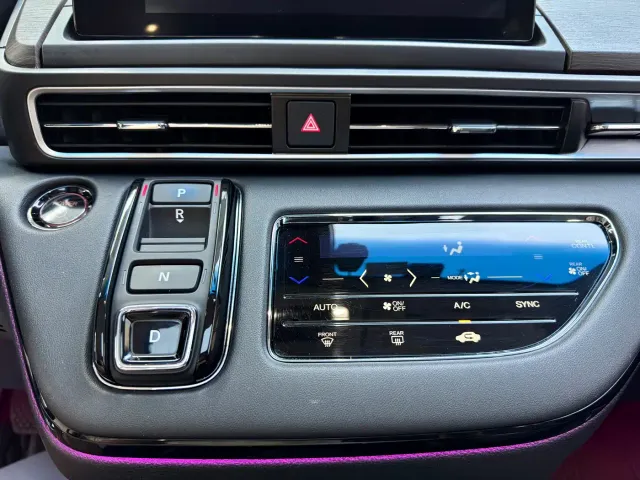 Honda Odyssey — Фото автомобиля 9