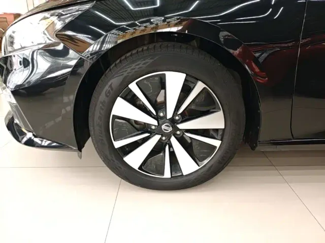 Nissan Teana — Фото автомобиля 22
