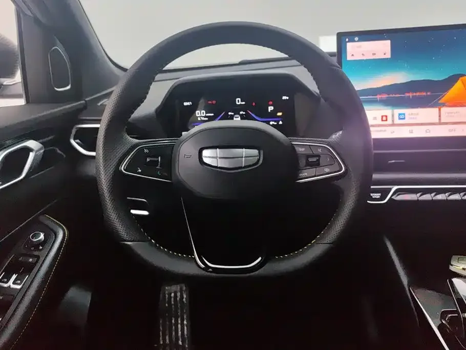 Geely Binyue 2025 Bin Yue L 1.5TD DCT Star Diamond — Фото автомобиля 15