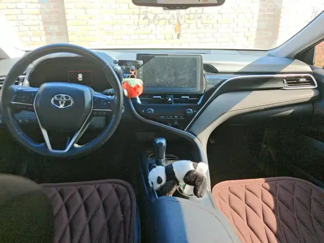 Toyota Camry — Фото автомобиля 12
