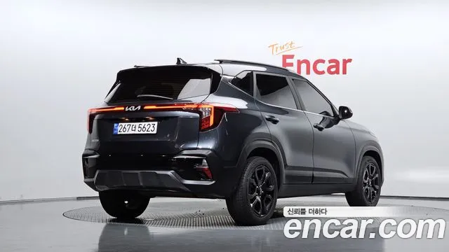 Kia Seltos — Фото автомобиля 2