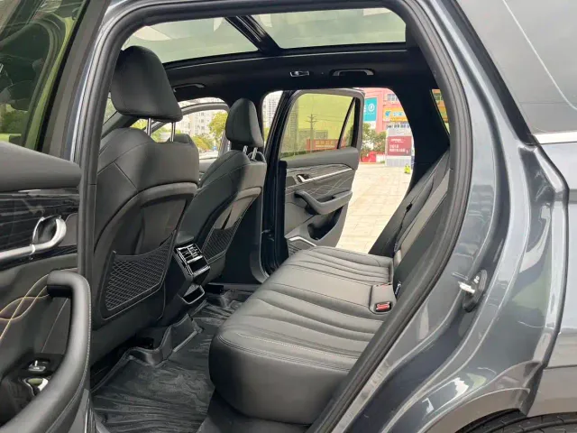 Geely Xingyue L — Фото автомобиля 17