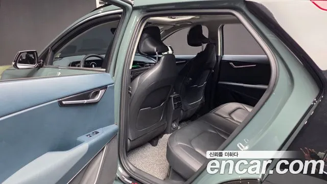 Kia Niro The All New Niro Signature — Фото автомобиля 24