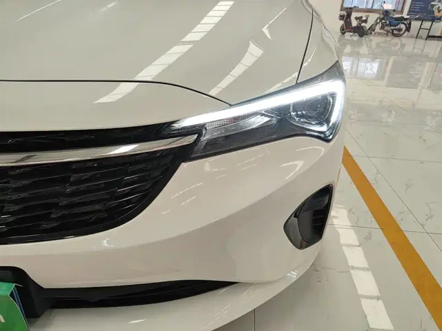 Buick Verano — Фото автомобиля 23