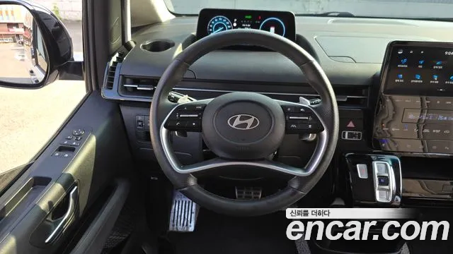Hyundai Staria — Фото автомобиля 13