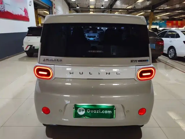 Wuling Hongguang Mini EV — Фото автомобиля 5