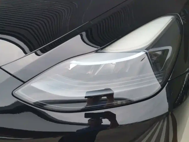 Tesla Model Y — Фото автомобиля 5