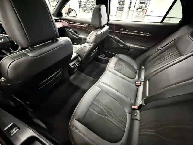 Ford Mondeo — Фото автомобиля 6