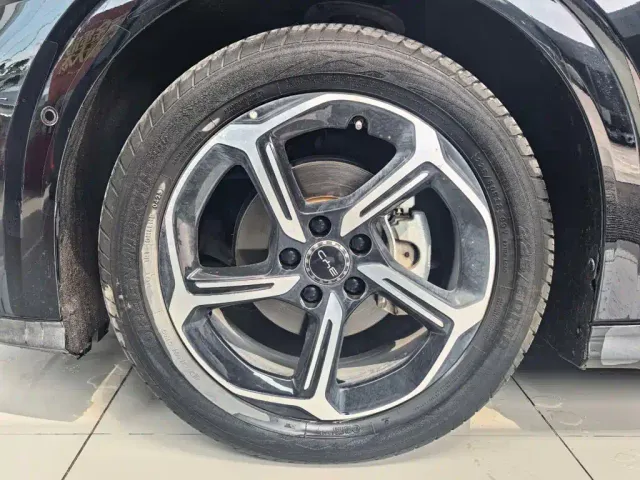 BYD Seal 06 GT — Фото автомобиля 13