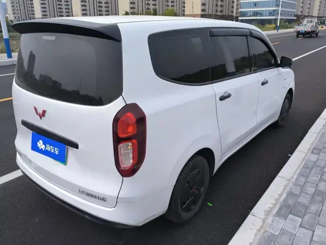 Wuling Motors Wuling Hongguang New Energy 2024 Model Pure Electric 300KM Utility Version — Фото автомобиля 3