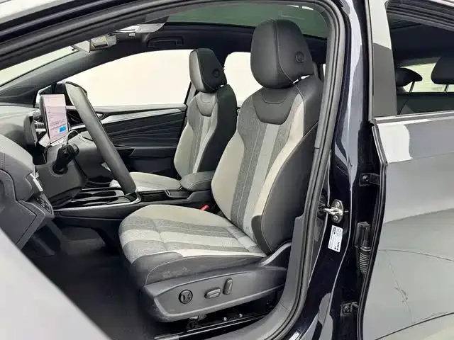 Volkswagen ID.4 CROZZ 2025 Pure Enjoyment Edition — Фото автомобиля 3