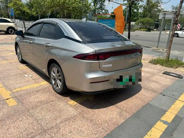 GAC Aion S — Фото автомобиля 5