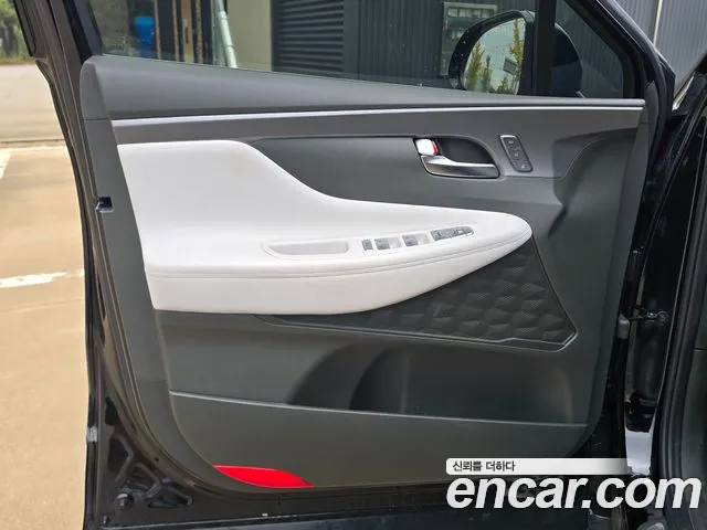 Hyundai Santa Fe New — Фото автомобиля 8
